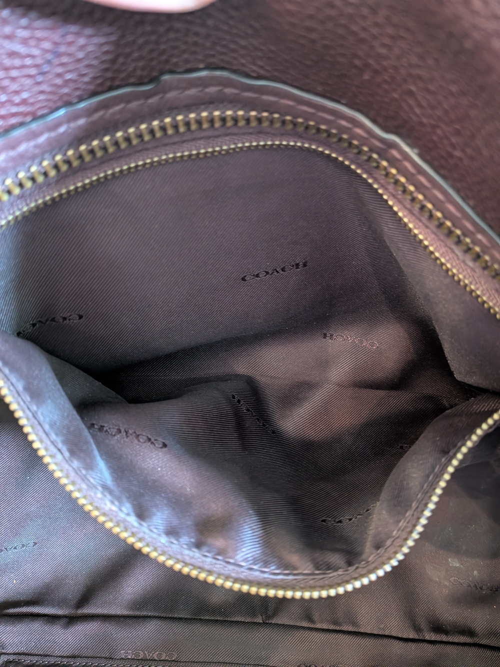 Coach Dreamer 36 Satchel Oxblood Pebbled Leather Gunmetal HW Rare + Dust Bag - Picture 5 of 9